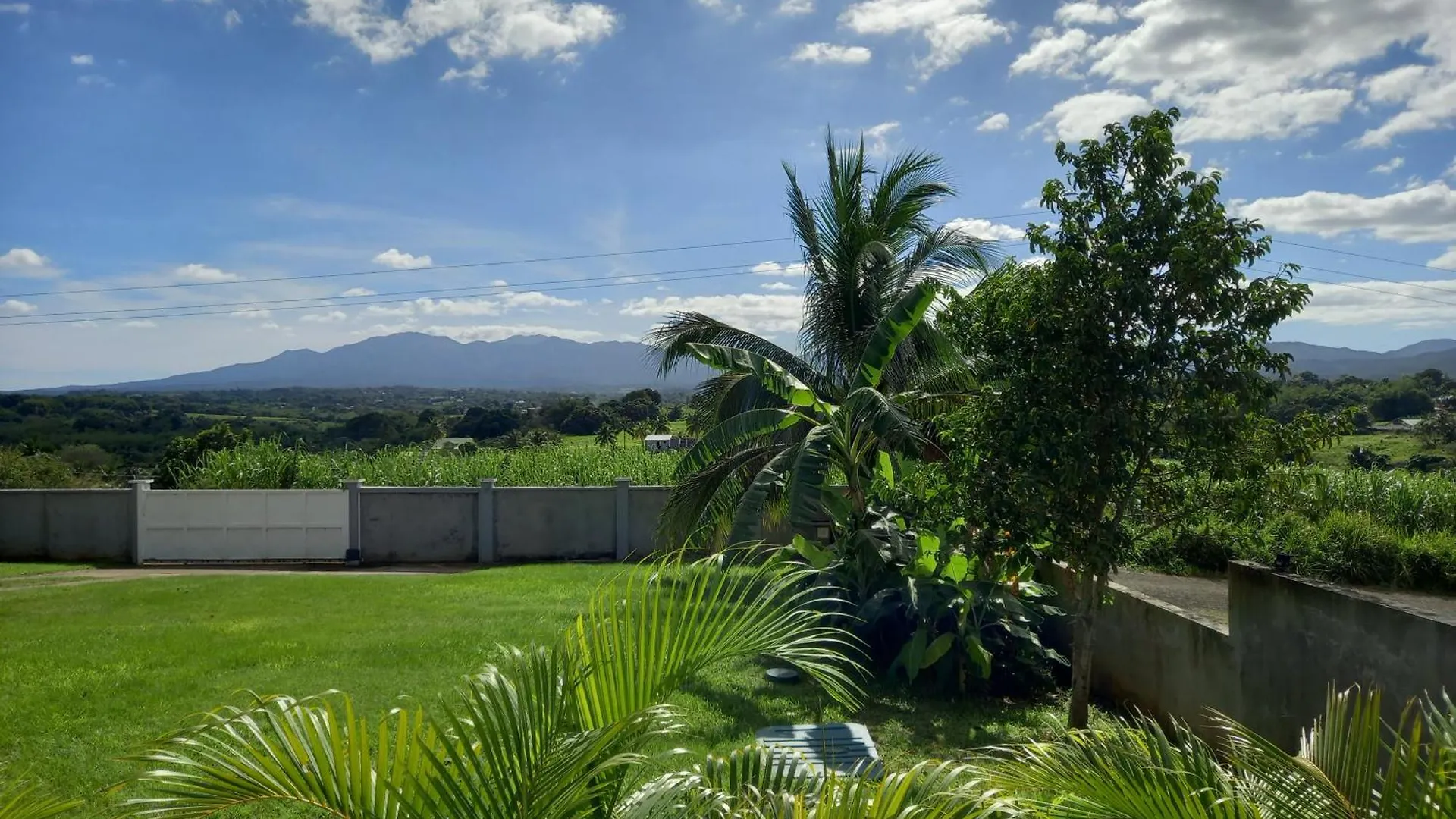 Tatil Evi Fare Barracuda Villa Lamentin